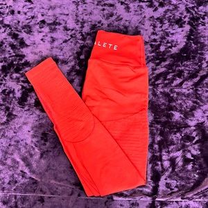 Alphalete revival leggings